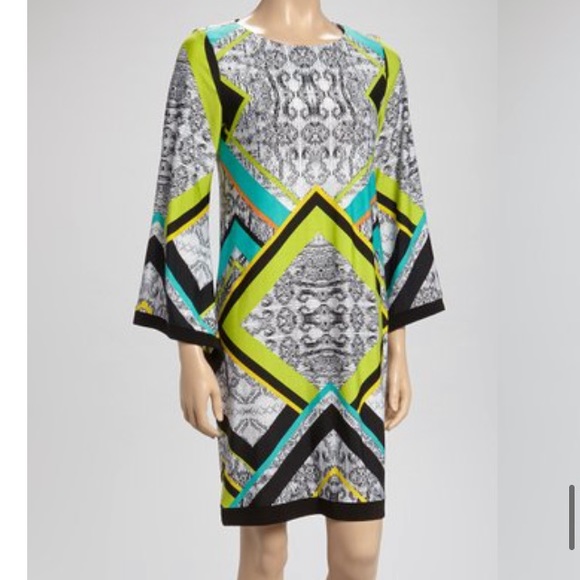 Emma & Michele Dresses & Skirts - Emma and Michele geometric dress. EUC!